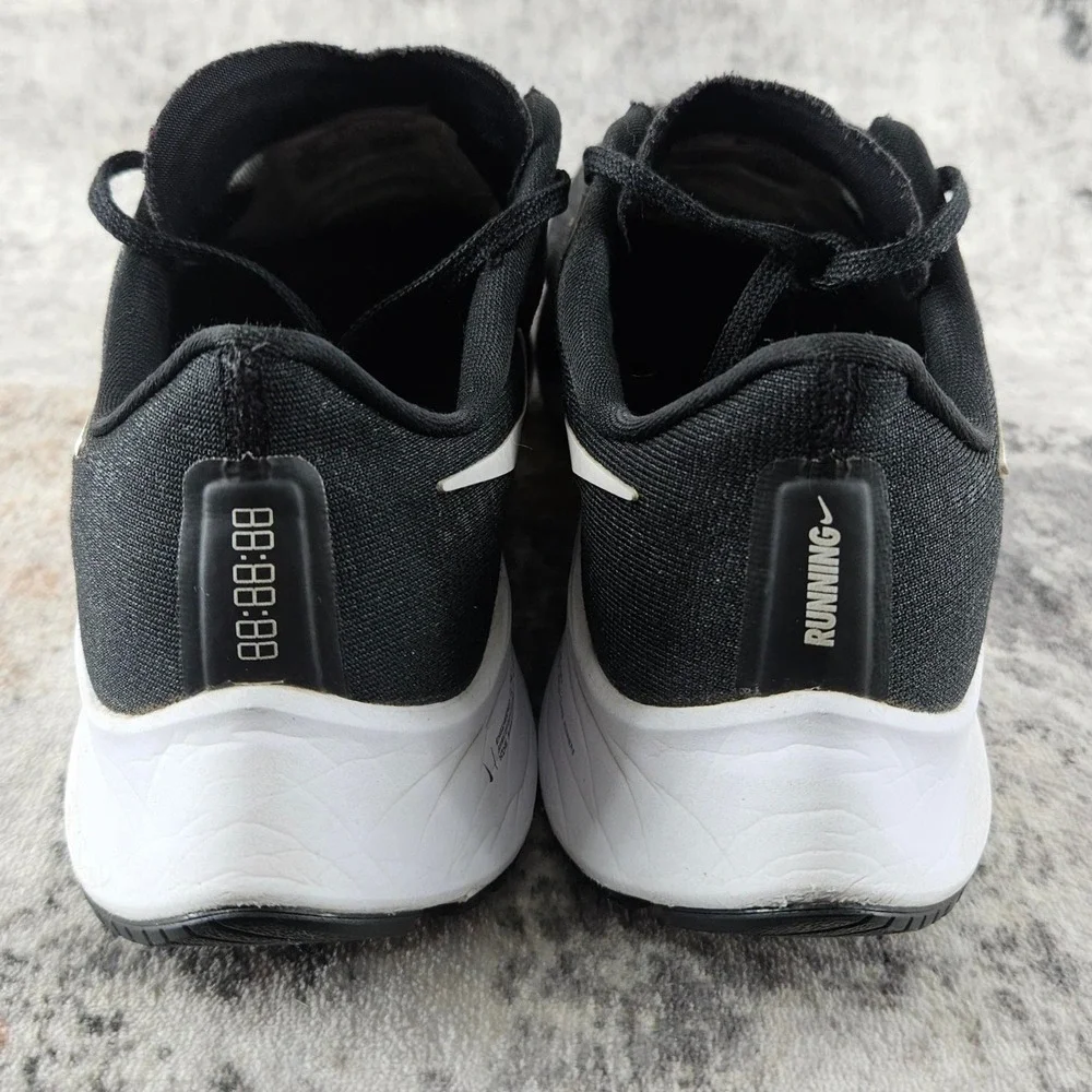 Nike good gently